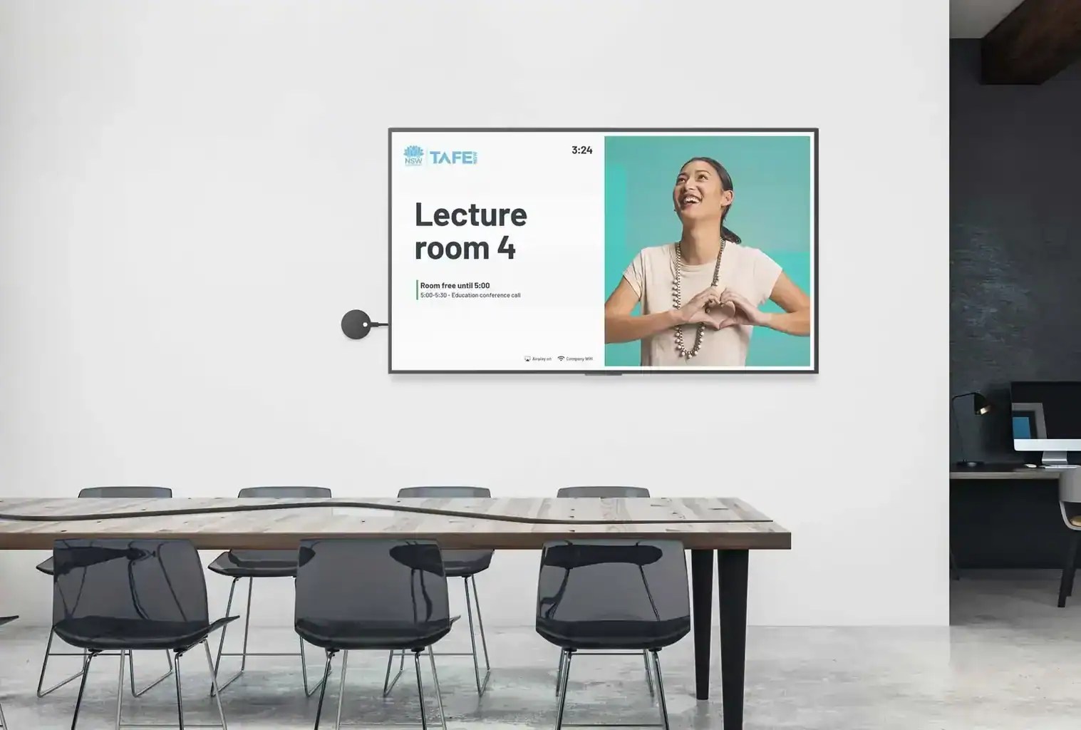 Airtame 3 Core Wireless Collaboration - Image 6